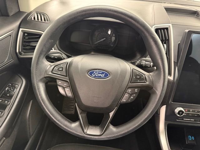 Used 2023 Ford Edge SE image 16