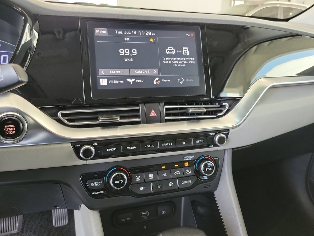Used 2021 Kia Niro EX FWD image 22