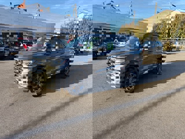 New 2025 Ford Explorer Active w/ Active Comfort Package