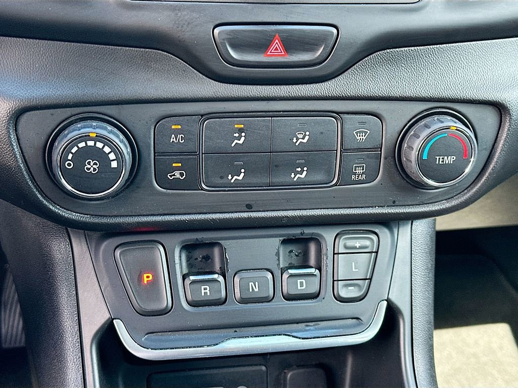 Used 2019 GMC Terrain SLE image 15