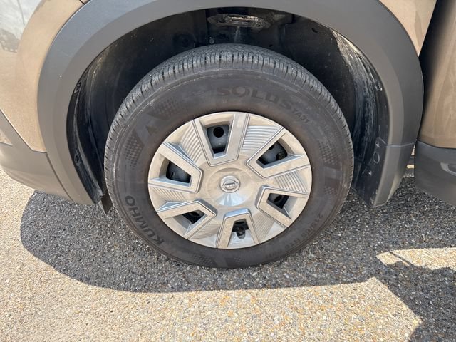 Certified 2026 Nissan Kicks S FWD image 11