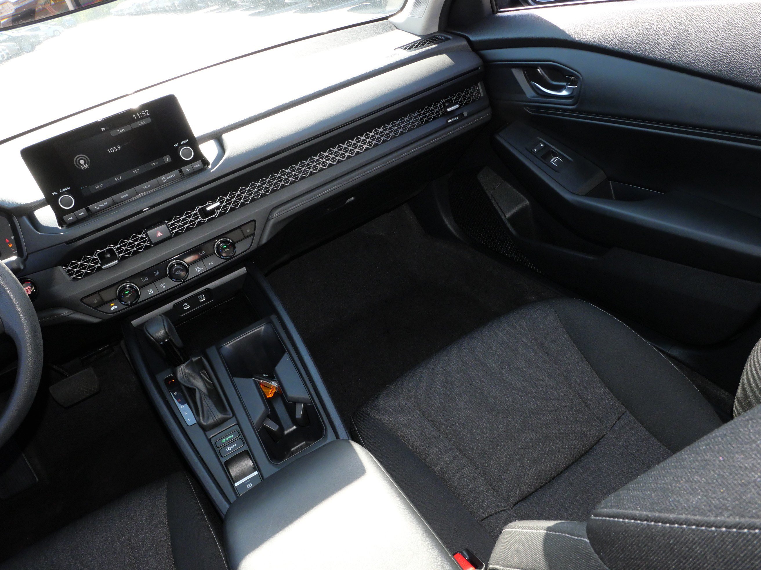 Certified 2024 Honda Accord EX image 11