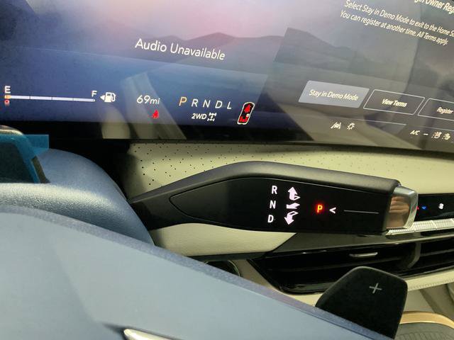 New 2026 Buick Enclave Avenir w/ Super Cruise Package AWD/4WD image 26