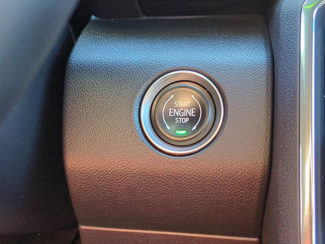New 2025 GMC Acadia Elevation AWD/4WD image 17