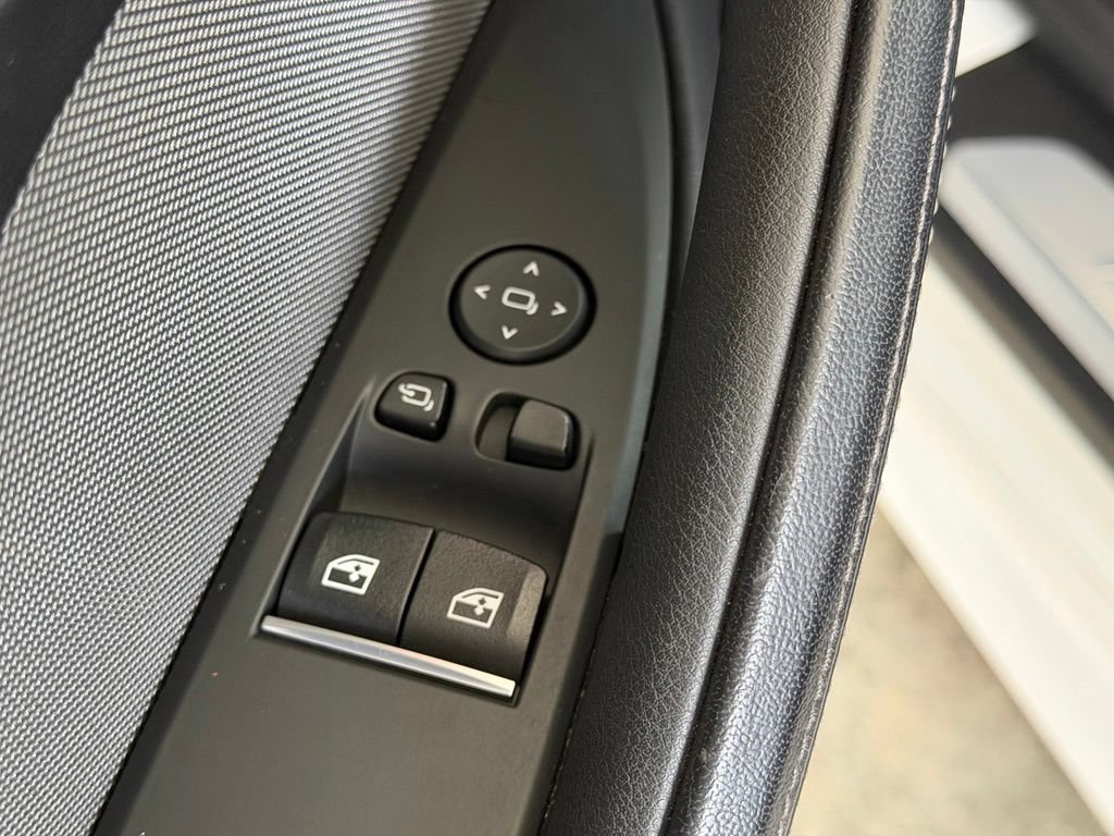 Used 2021 BMW M850i xDrive Coupe w/ Driving Assistance Package AWD/4WD image 35