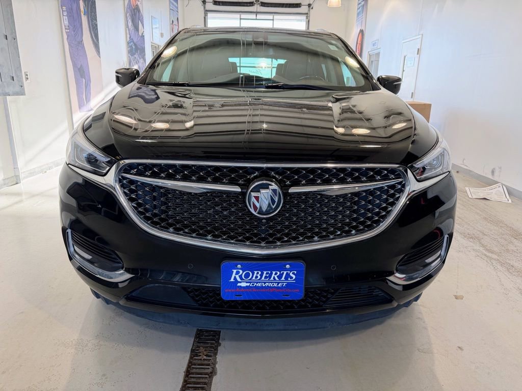 Used 2021 Buick Enclave Avenir w/ Avenir Technology Package image 7