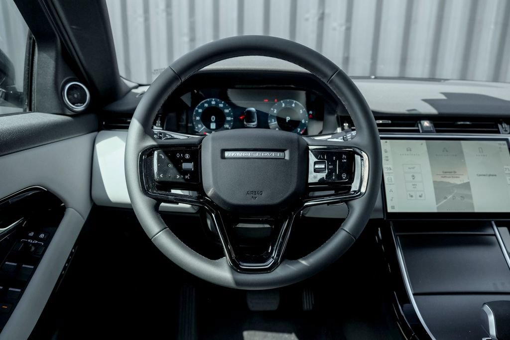 New 2026 Land Rover Range Rover Evoque S AWD/4WD image 18