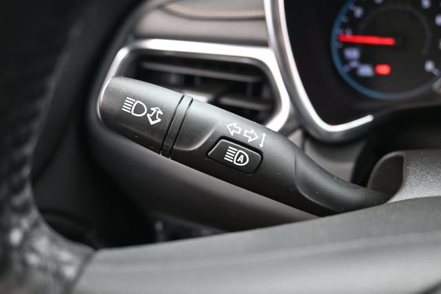 Used 2022 Chevrolet Equinox Premier FWD image 17