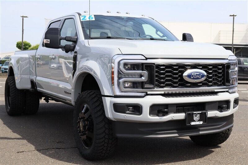Used 2026 Ford F450 Platinum w/ Snow Plow Prep Package AWD/4WD image 7