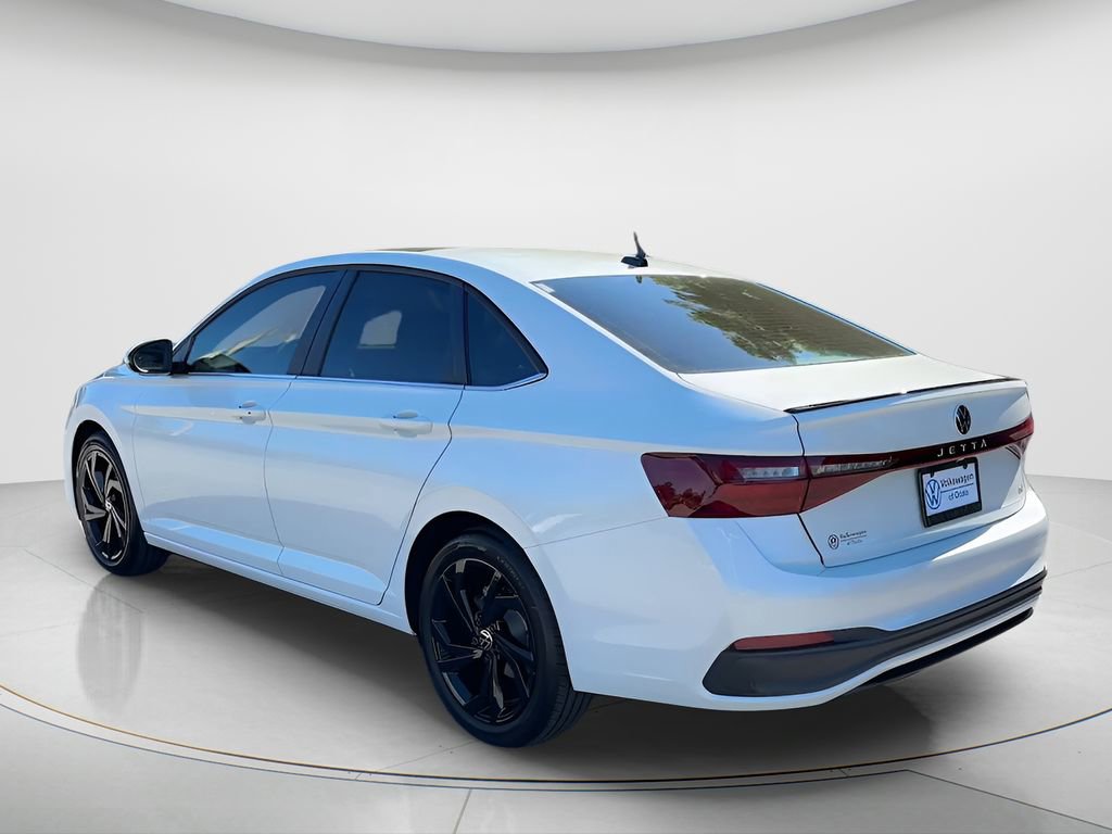 New 2026 Volkswagen Jetta SE FWD image 3