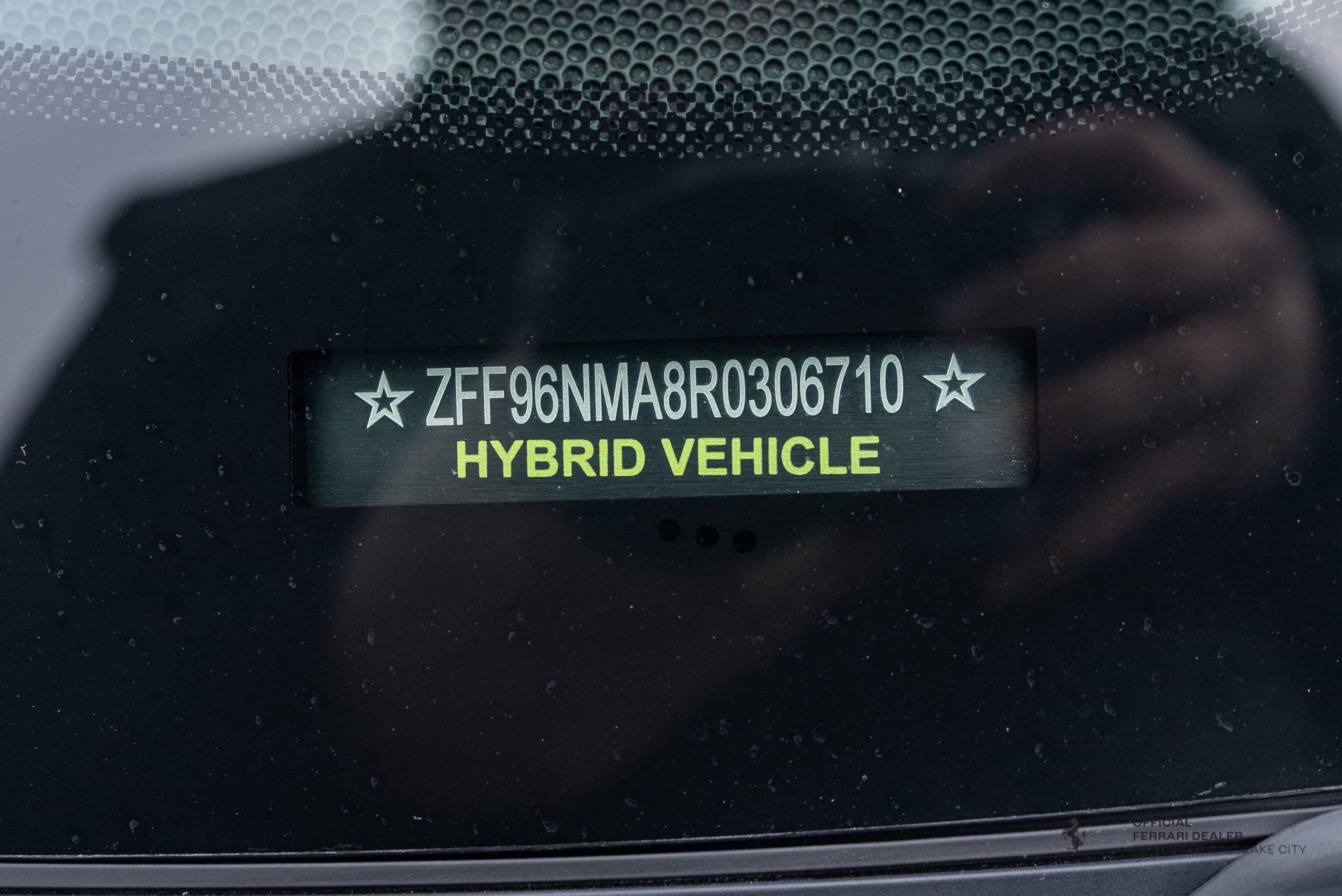 Used 2024 Ferrari SF90 Spider image 24