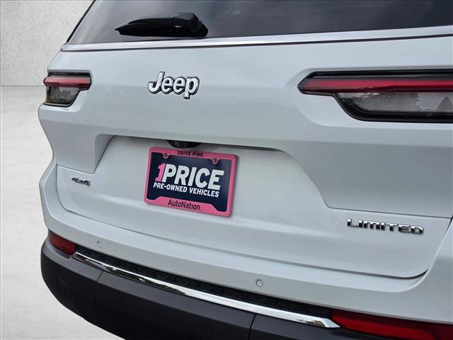 Used 2023 Jeep Grand Cherokee L Limited w/ Luxury Tech Group II AWD/4WD image 15