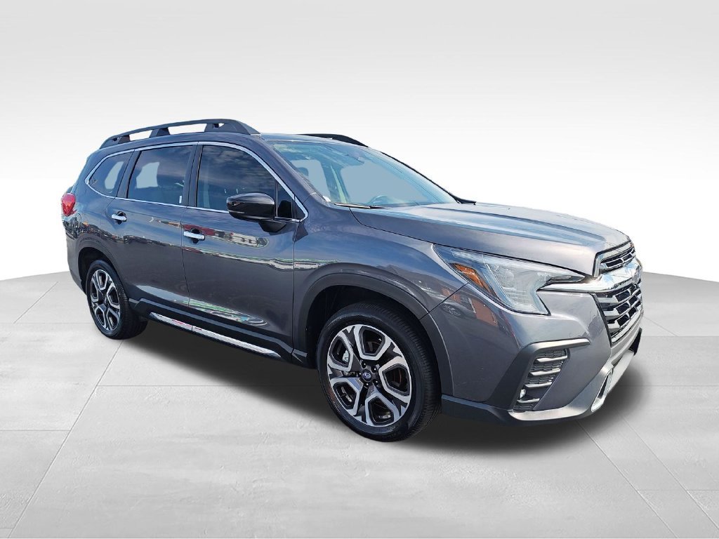 Used 2025 Subaru Ascent Touring AWD/4WD image 7