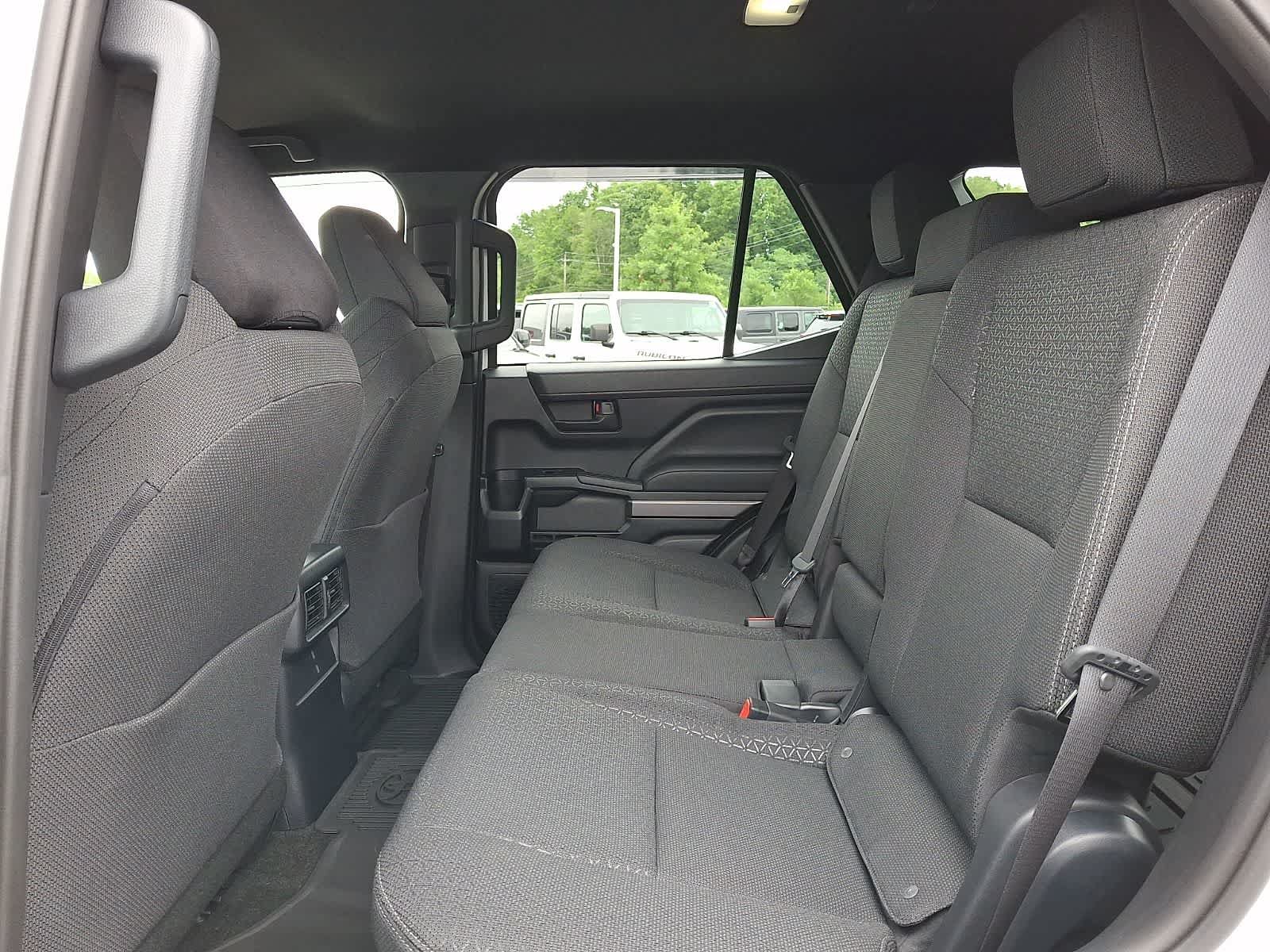 Certified 2026 Toyota 4Runner SR5 AWD/4WD image 12