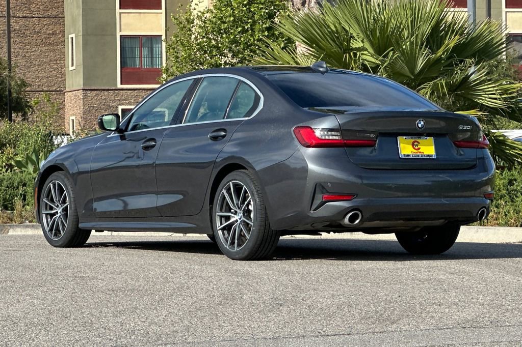 Used 2020 BMW 330i Sedan w/ Driving Assistance Package image 5