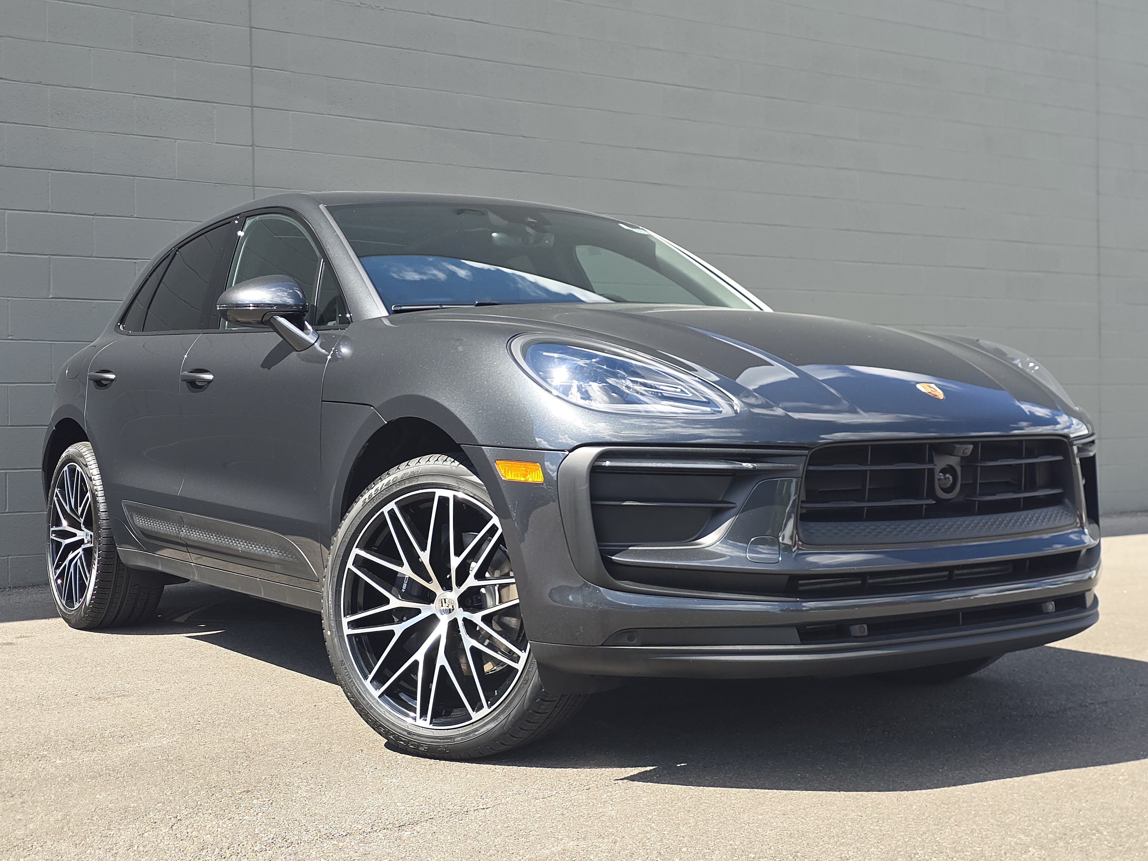 New 2026 Porsche Macan AWD/4WD image 12
