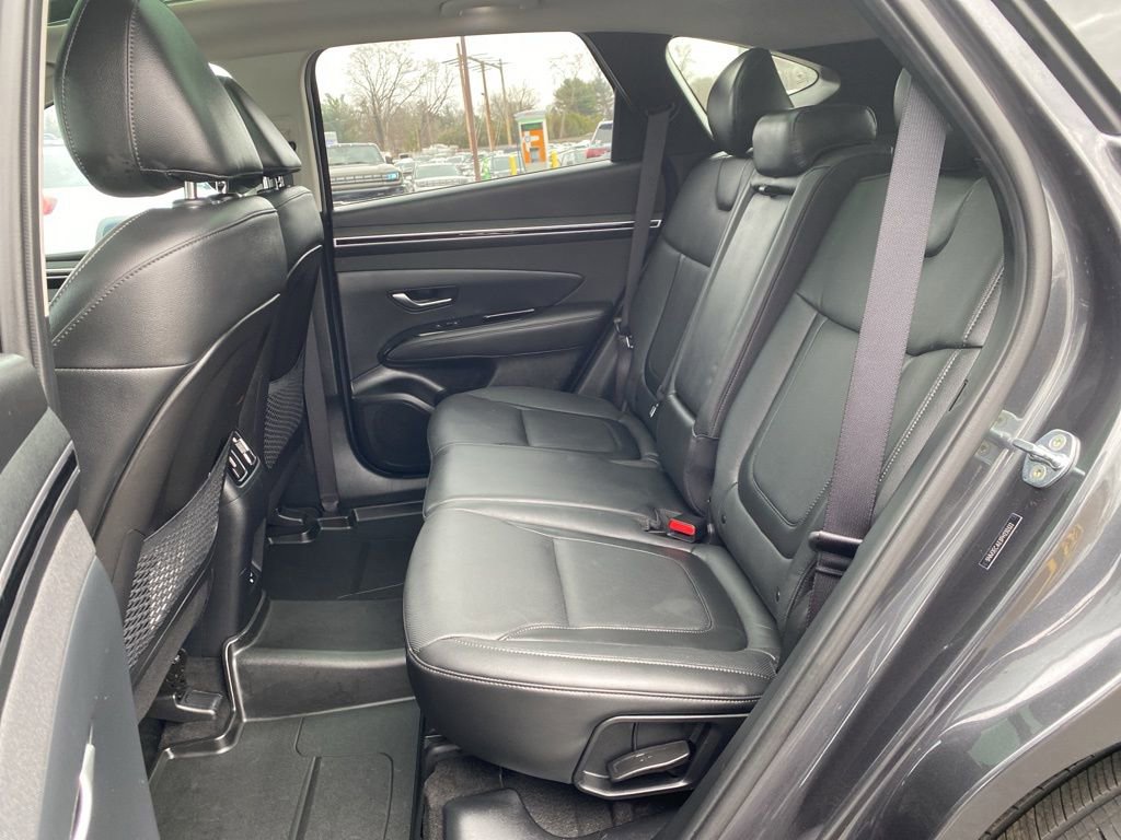 Used 2023 Hyundai Tucson Limited w/ Cargo Package image 14