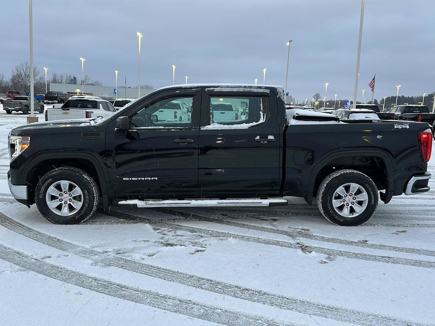 Used 2019 GMC Sierra 1500 4WD CREW CAB 147 image 2