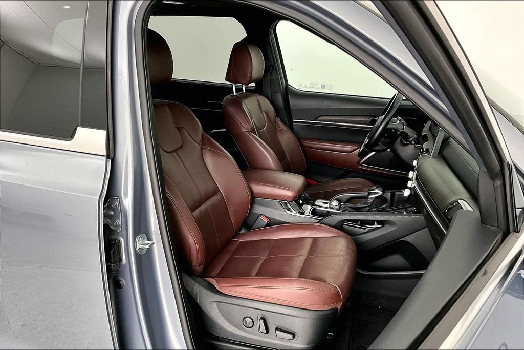 Used 2024 Kia Telluride SX AWD/4WD image 8