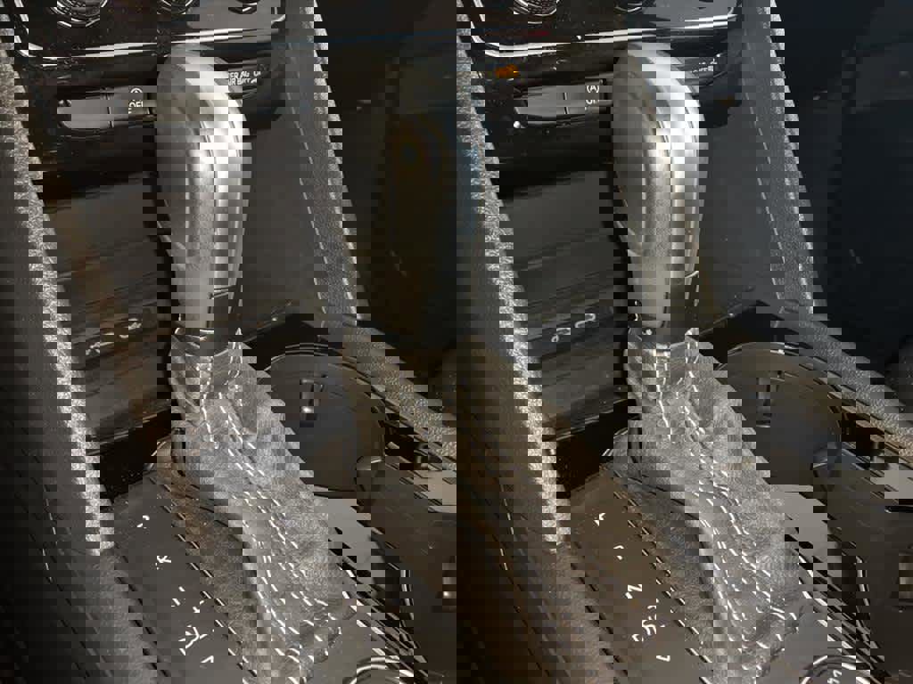 Used 2022 Volkswagen Atlas SE w/ Panoramic Sunroof Package image 13