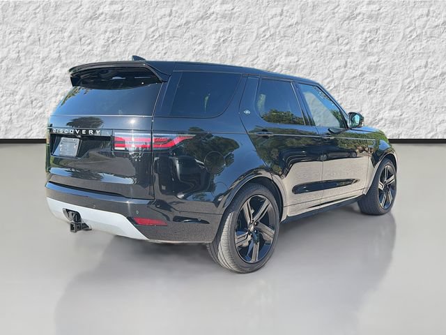 Used 2025 Land Rover Discovery Metropolitan Edition AWD/4WD image 3