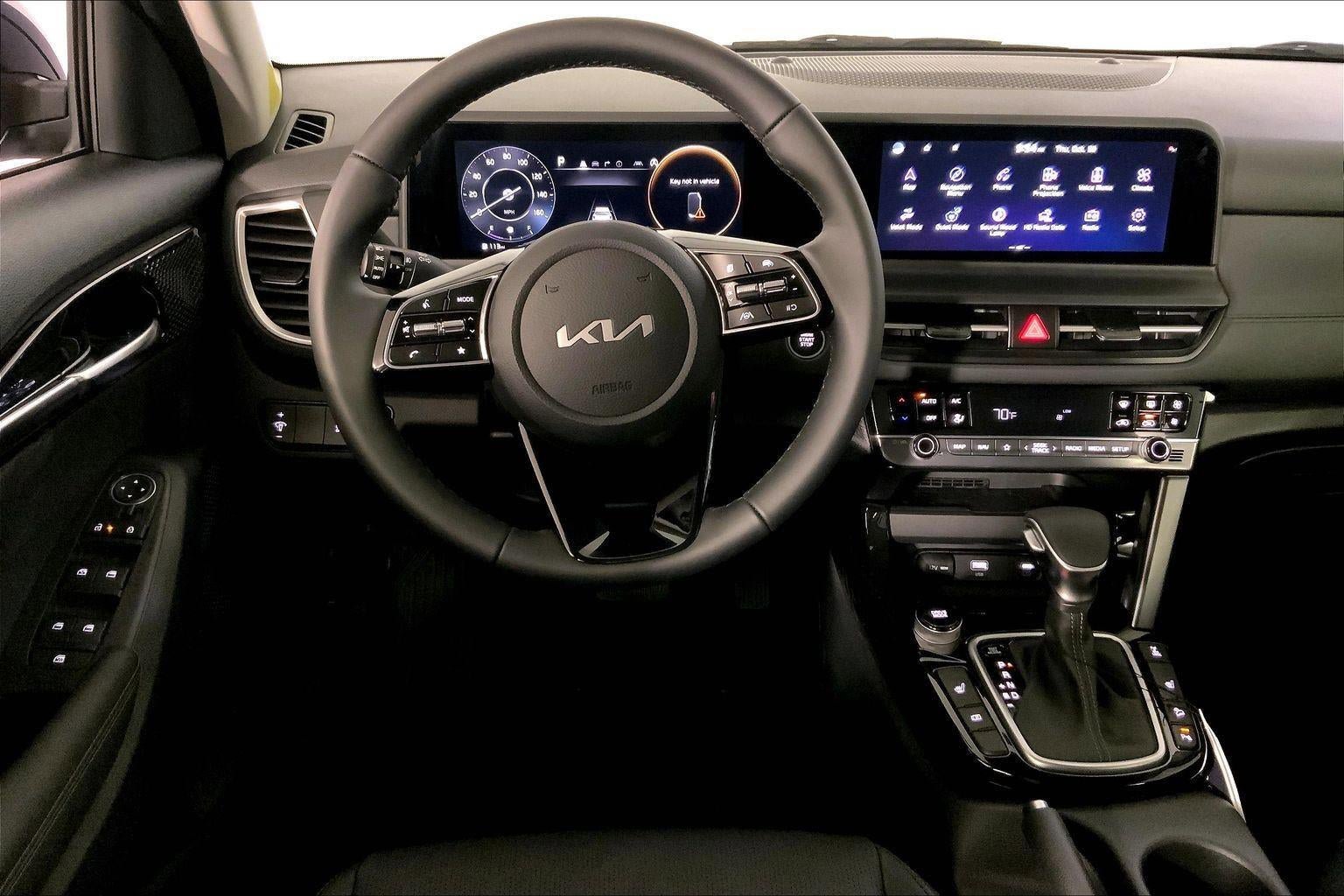 New 2026 Kia Seltos EX w/ EX Sunroof Package AWD/4WD image 13