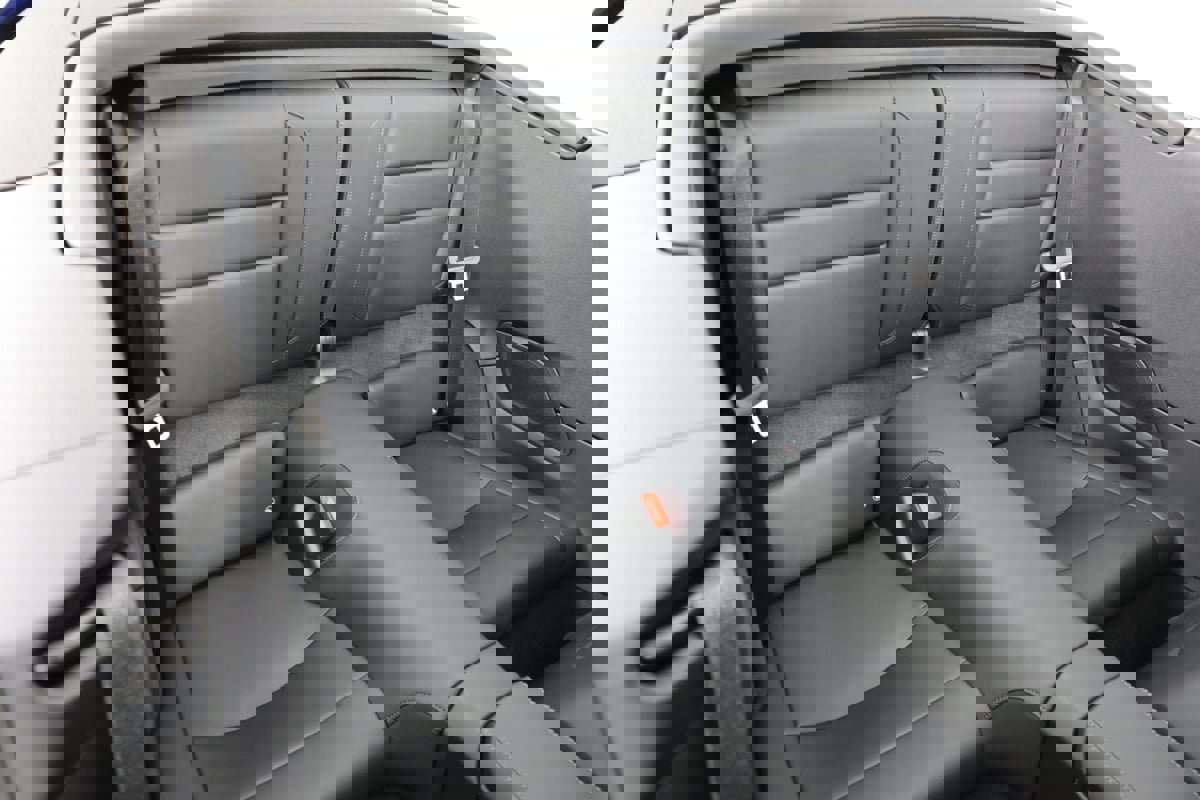 Used 2026 Porsche 911 Carrera image 31