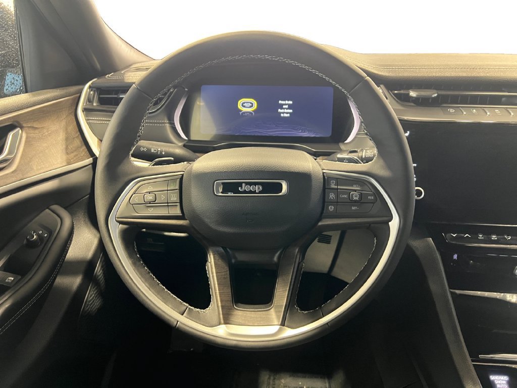 New 2027 Jeep Grand Cherokee L 4WD image 21