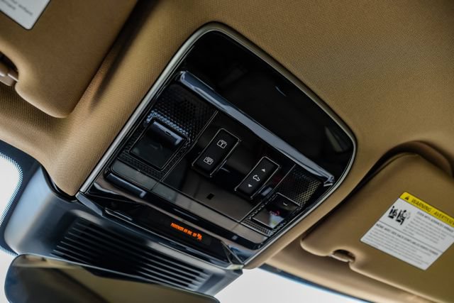 New 2026 Land Rover Range Rover SE AWD/4WD image 25