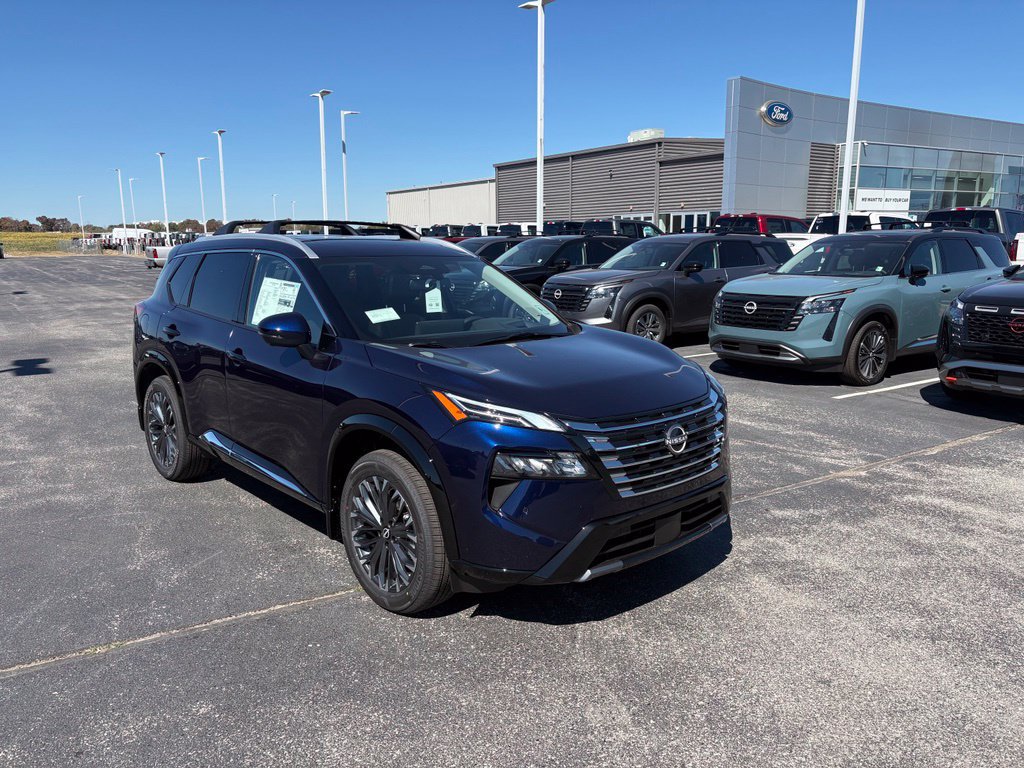 New 2026 Nissan Rogue Platinum AWD/4WD image 2