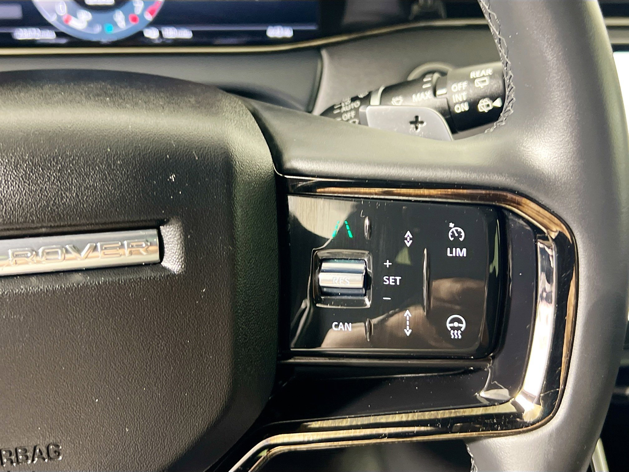 Used 2024 Land Rover Range Rover Evoque S image 19