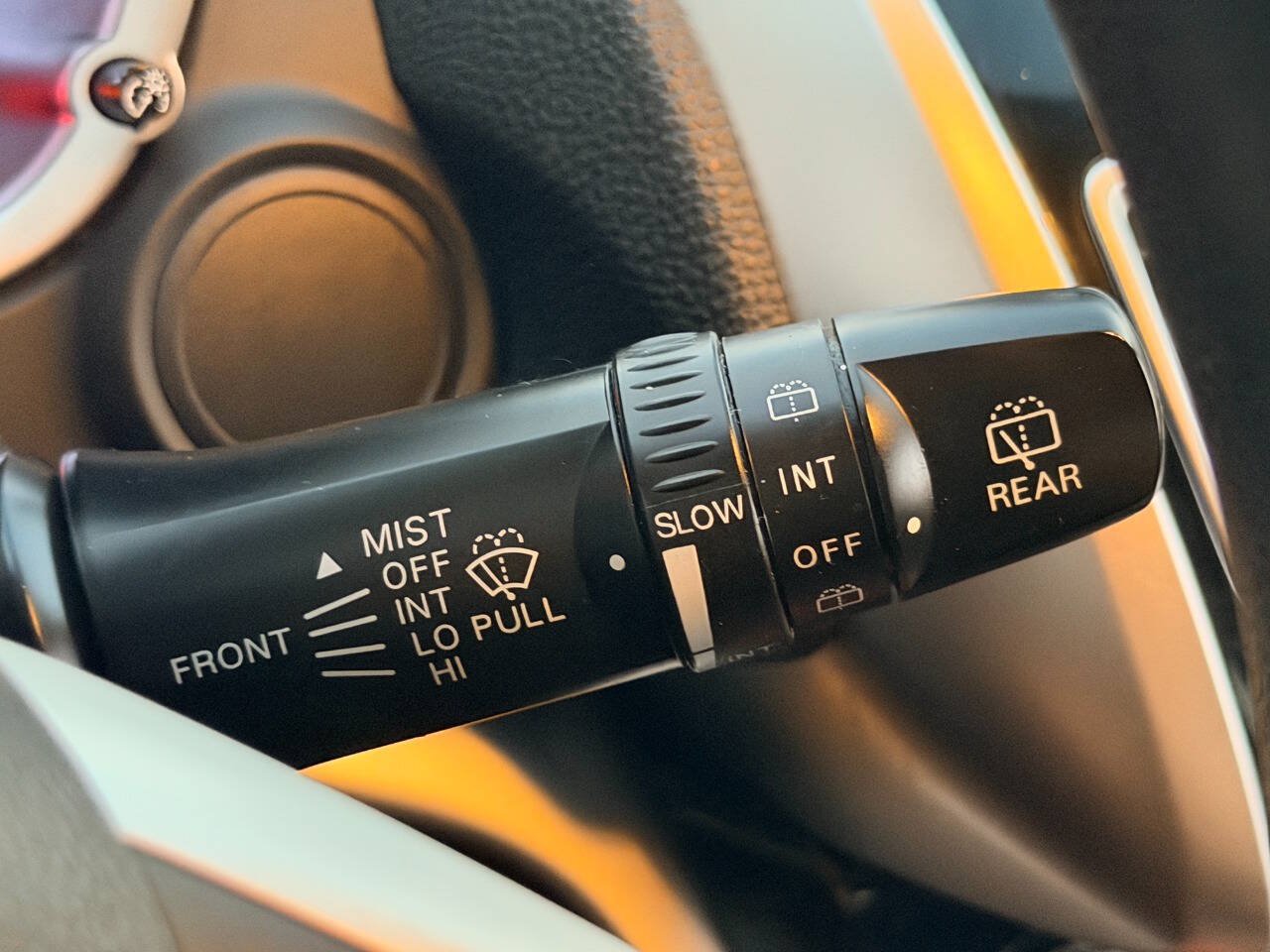 Used 2019 Mitsubishi Eclipse Cross LE AWD/4WD image 32