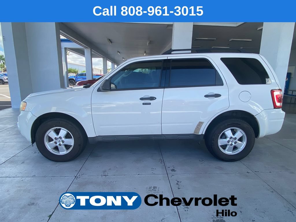 Used 2010 Ford Escape XLT AWD/4WD image 2