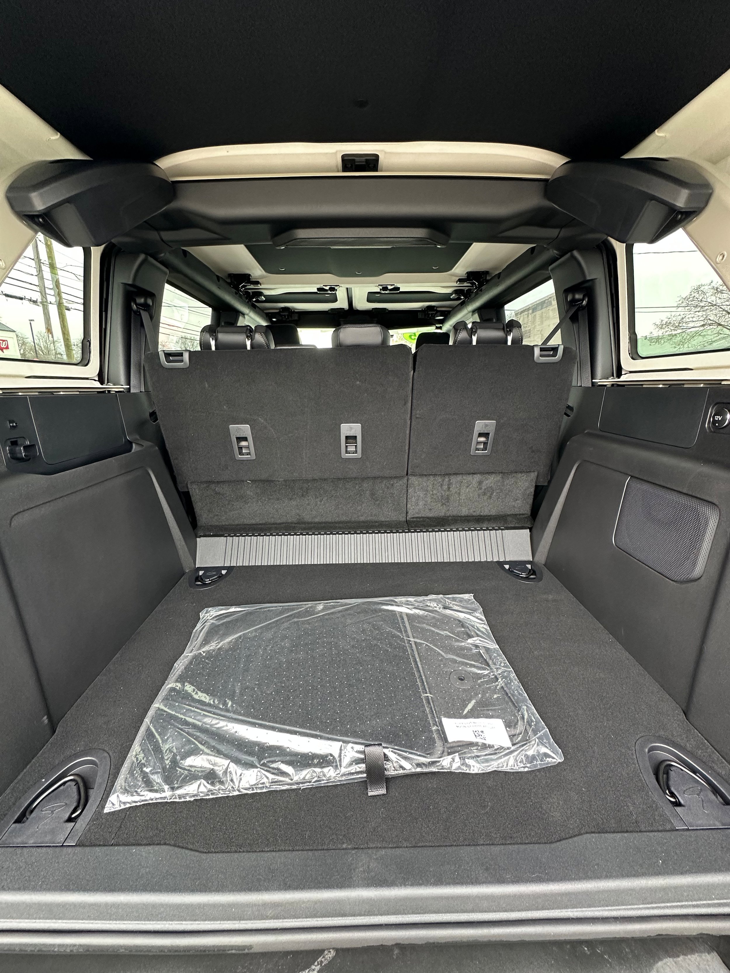 New 2025 Ford Bronco Badlands w/ Sasquatch Package AWD/4WD image 35