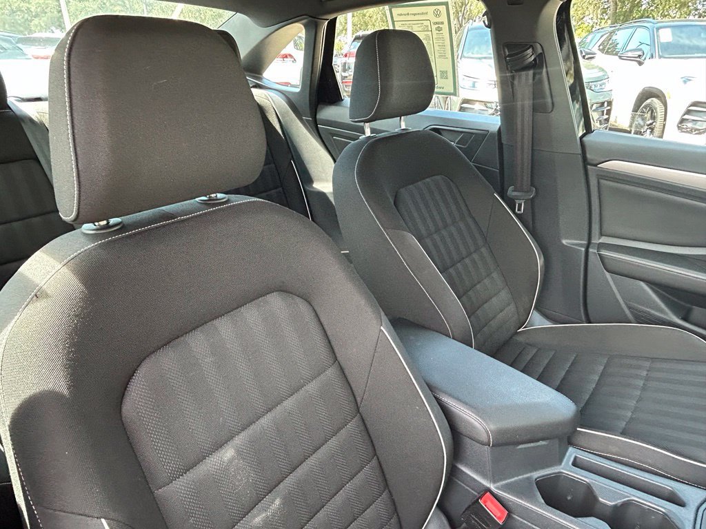 Used 2023 Volkswagen Jetta Sport FWD image 36