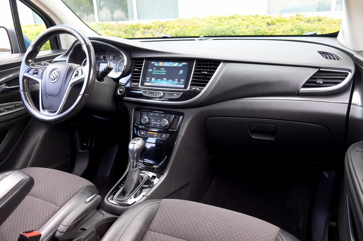 Used 2019 Buick Encore Preferred w/ Safety Package FWD image 7