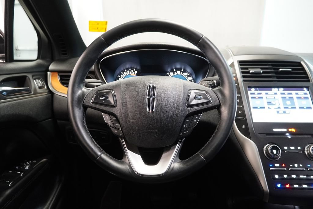Used 2017 Lincoln MKC Reserve w/ Lincoln MKC Climate Package image 19