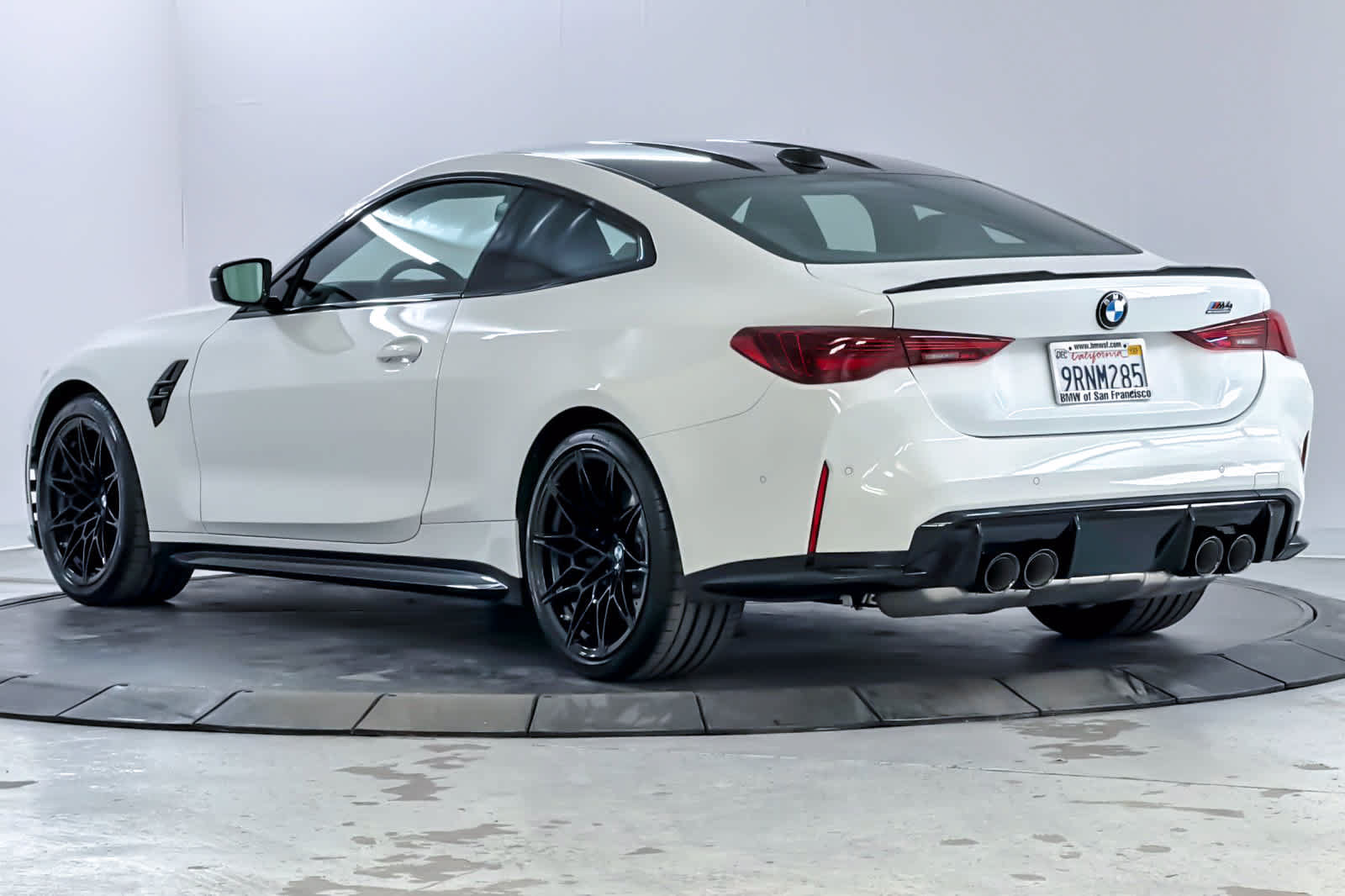 Used 2025 BMW M4 Competition w/ Executive Package RWD image 6