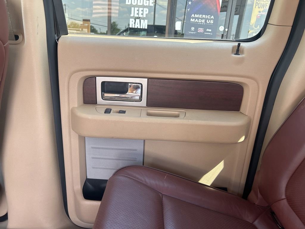 Used 2014 Ford F150 King Ranch w/ King Ranch Luxury Package AWD/4WD image 12
