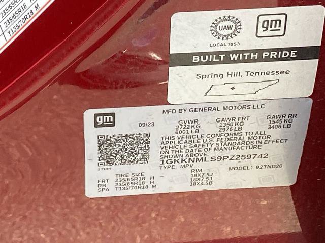 Certified 2023 GMC Acadia SLT w/ Technology Package image 29