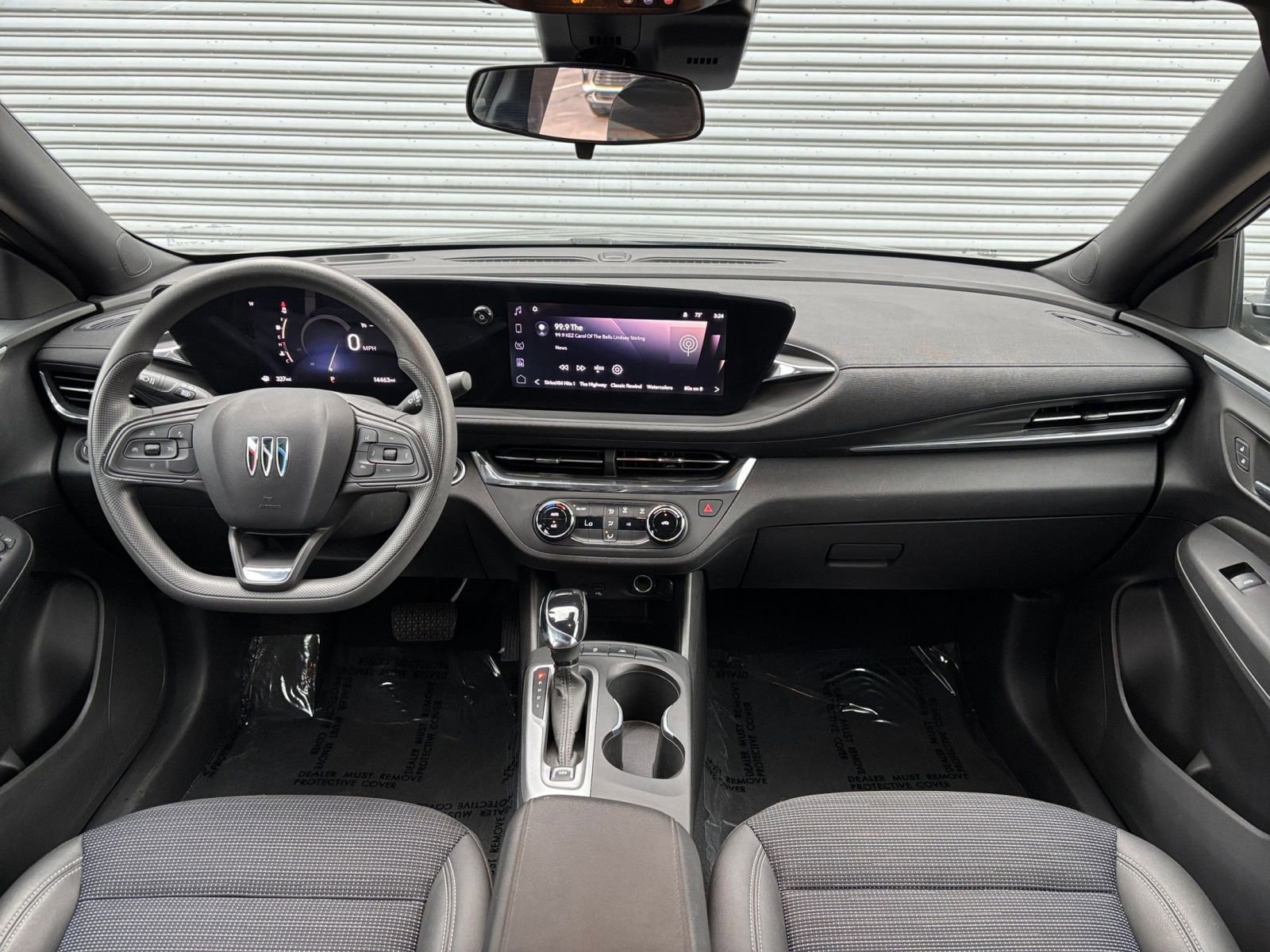 Used 2025 Buick Envista Preferred image 31