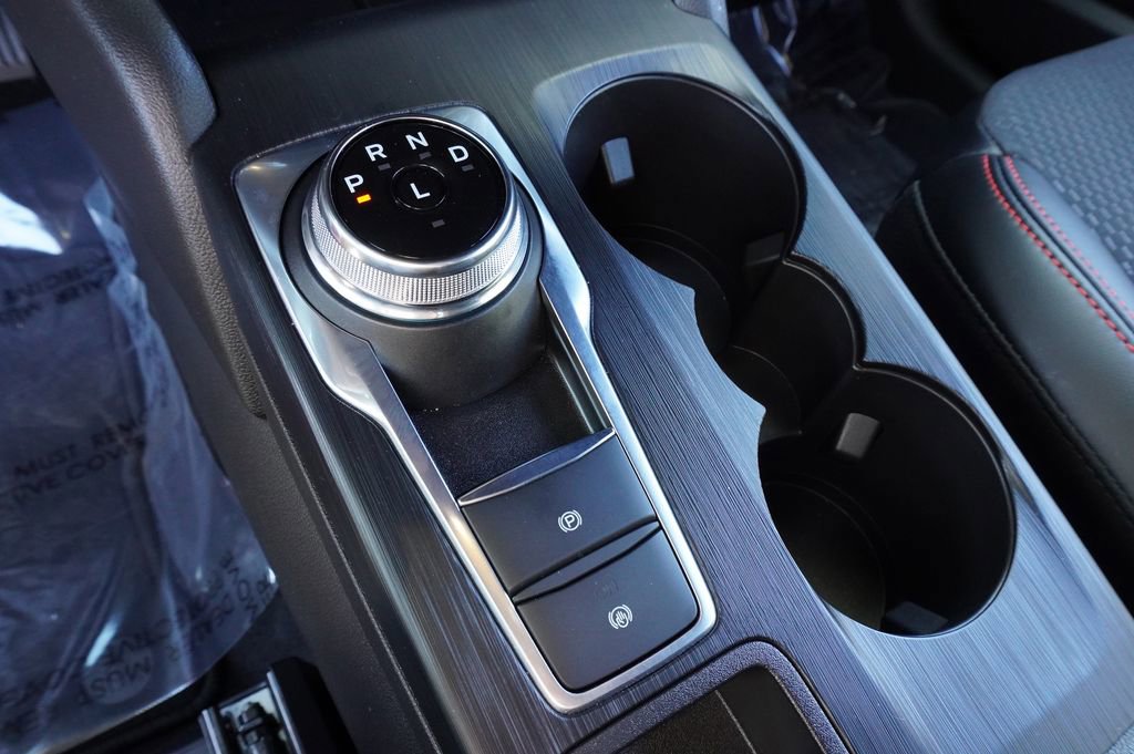 Used 2025 Ford Escape ST-Line w/ Tech Pack #1 image 18