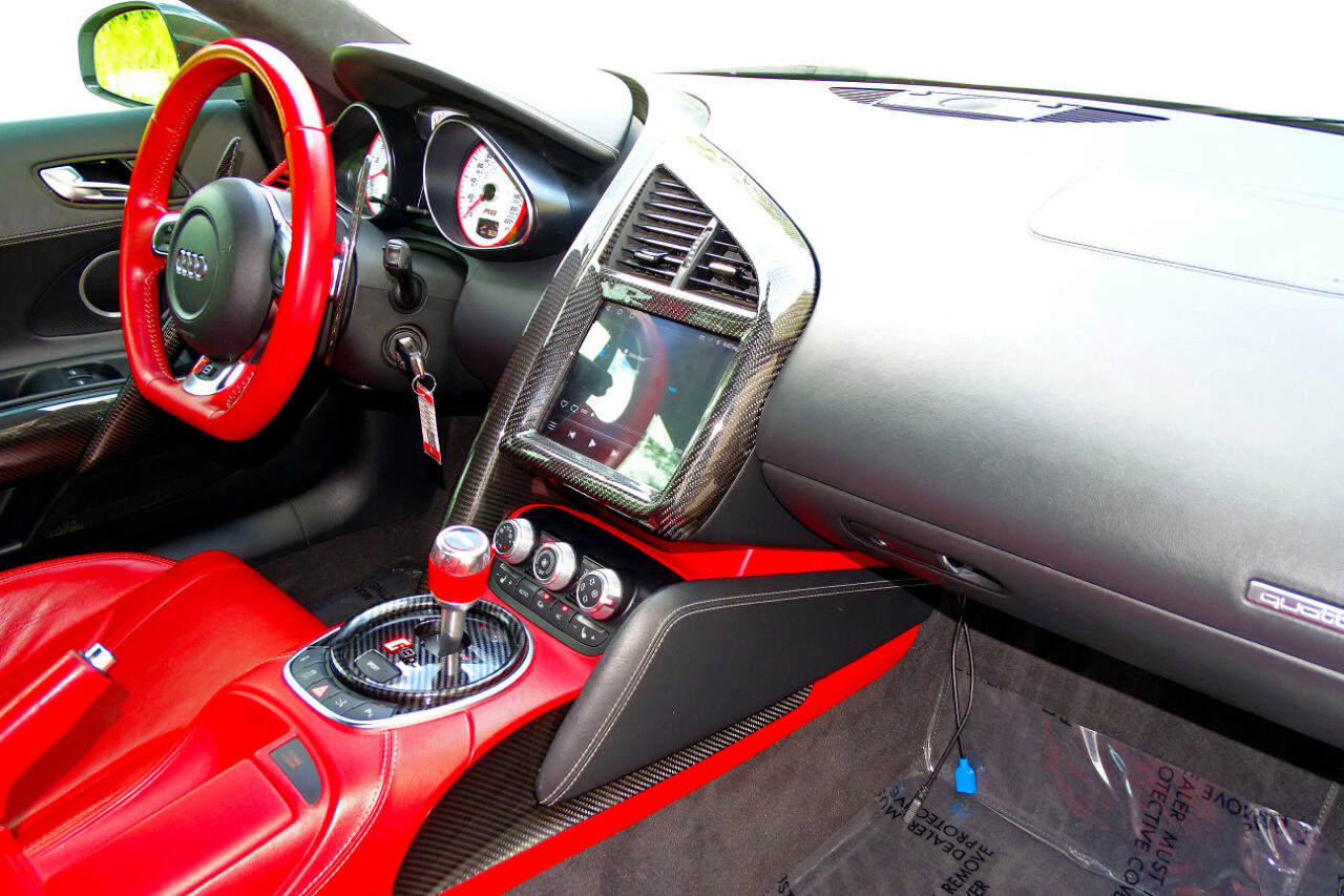 Used 2012 Audi R8 V10 image 18