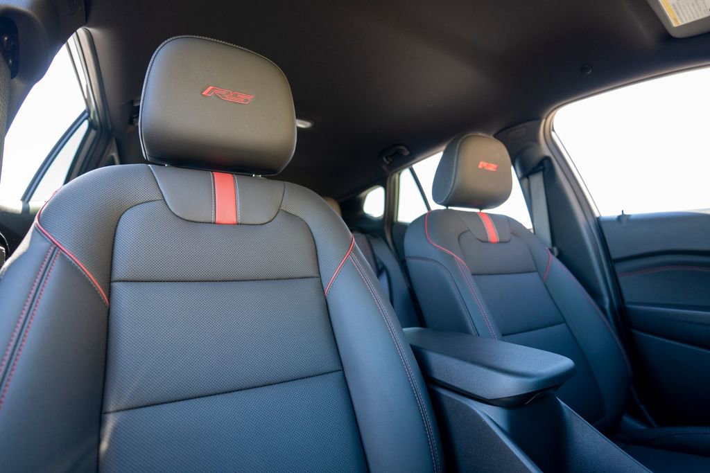 Certified 2026 Chevrolet Trax RS image 19