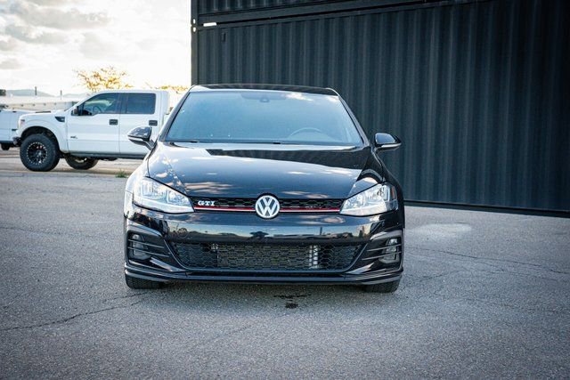 Used 2018 Volkswagen GTI S image 3