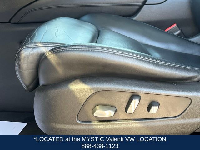 Used 2017 Cadillac XT5 Luxury w/ Driver Awareness Package image 37
