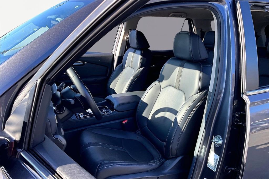 Certified 2025 Honda Pilot EX-L image 15