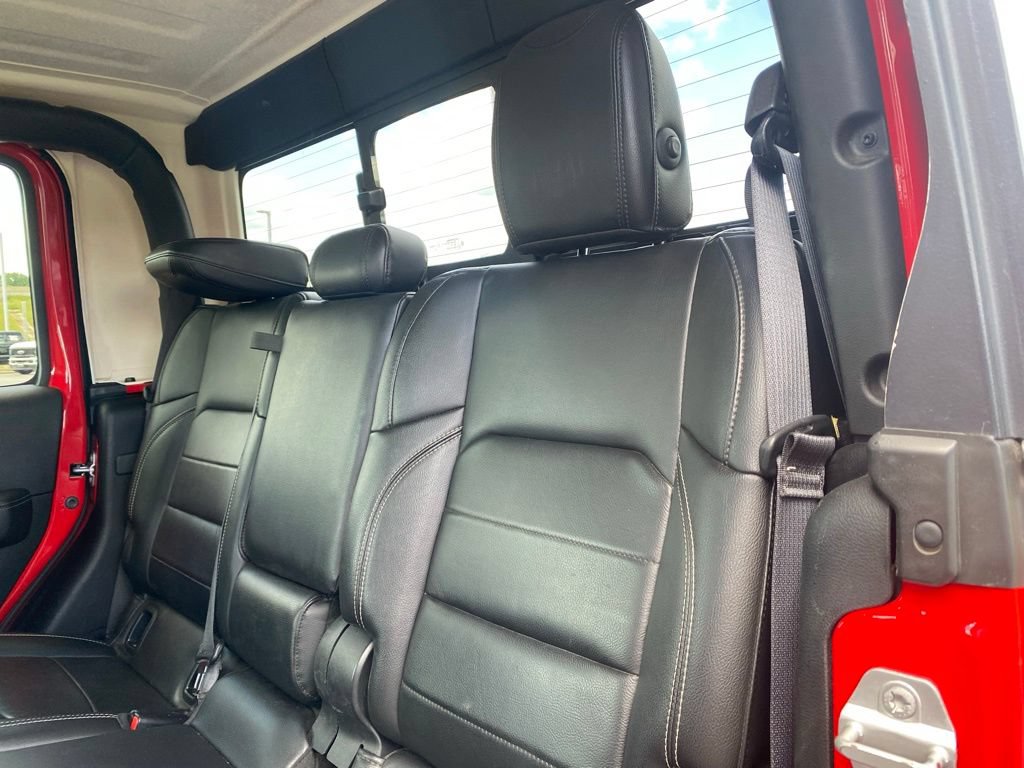 Used 2020 Jeep Gladiator Overland AWD/4WD image 26