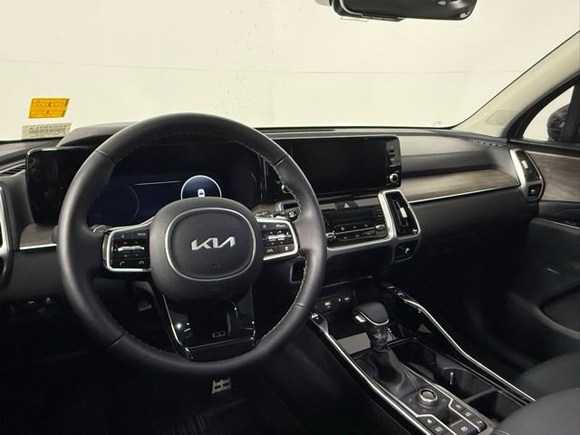 Used 2023 Kia Sorento SX Prestige image 42