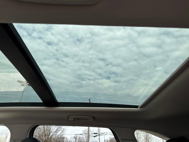 Certified 2023 Kia Sorento SX image 21